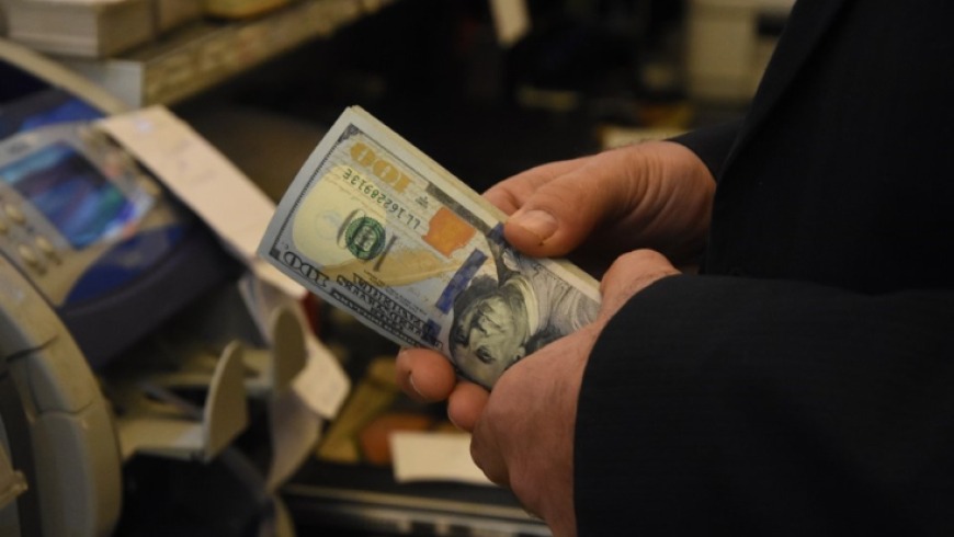 قرارات المركزي لضبط السوق النقدية تهدد شركات الصرافة شمالي سوريا ـ تعبيرية